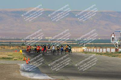 media/Aug-13-2023-CRA (Sun) [[1cfc37a6fb]]/Race 4 400 Superbike/Race/